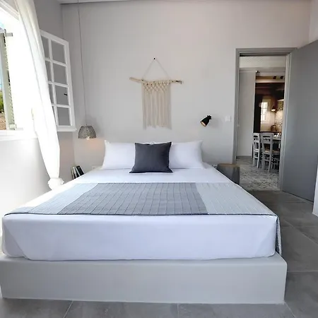 Alia Luxury Apartment